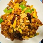Best Kung Pao Chicken w. Peanuts in Stratford, CT