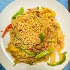 Best Beef Pad Thai Noodle in Stratford, CT