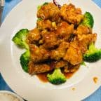 Best General Tso's Chicken in Stratford, CT