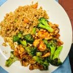 Best Lunch Chicken with Broccoli in Stratford, CT